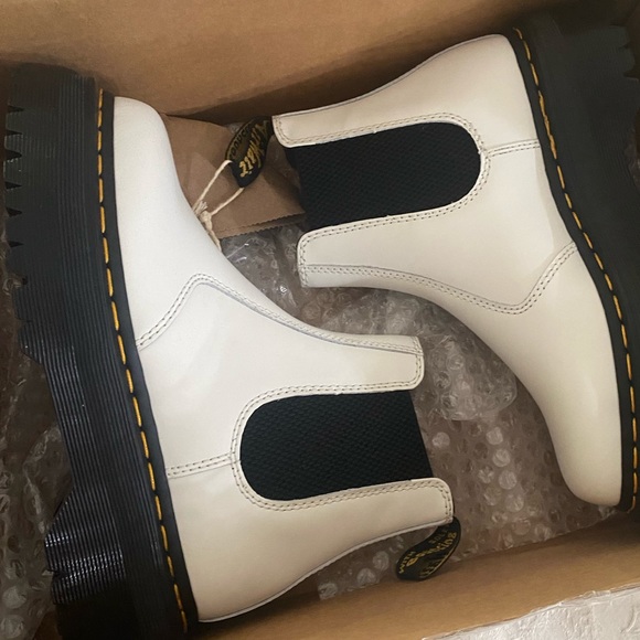 White Double Platform Dr. Martens - Picture 5 of 5